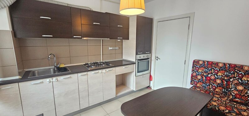 Inchiriere apartament 4 camere, Calea Victoriei - Teatrul Odeon / Parcare